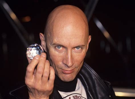 crystal maze original host.